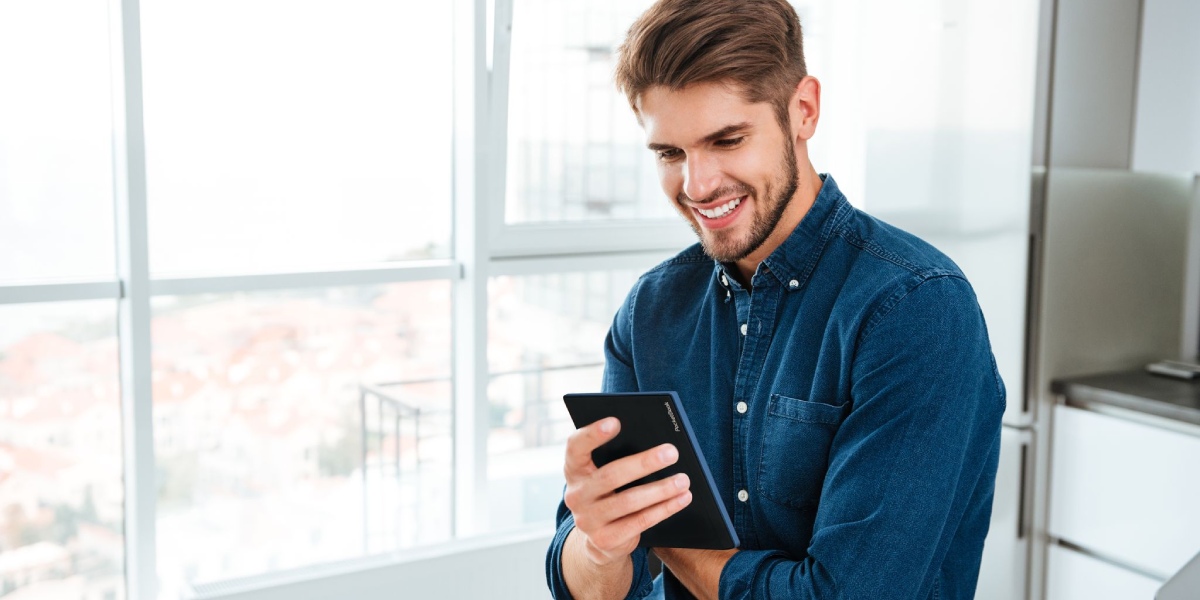 PocketBook Verse Pro: найновіші технології в компактному корпусі